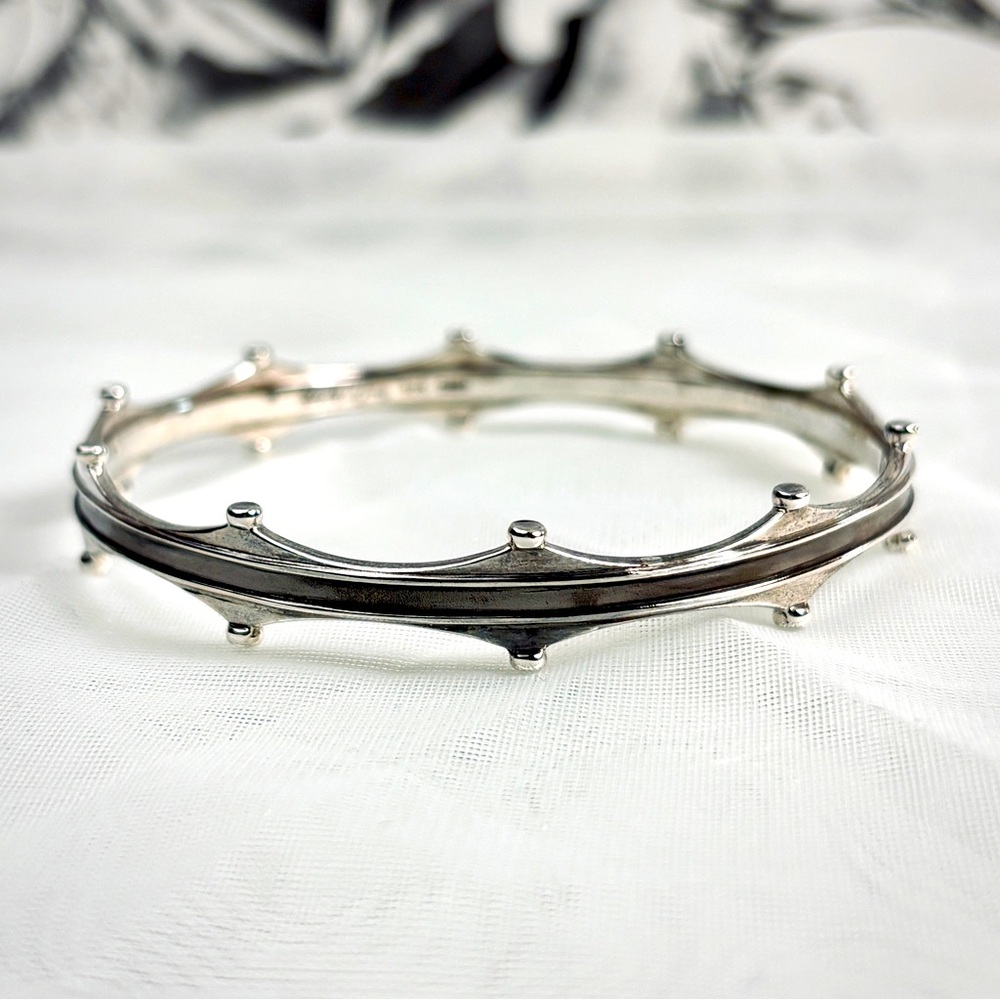 Elizabeth & James 925 Sterling Silver Side Stud Oxidized Bangle Bracelet, Sz S